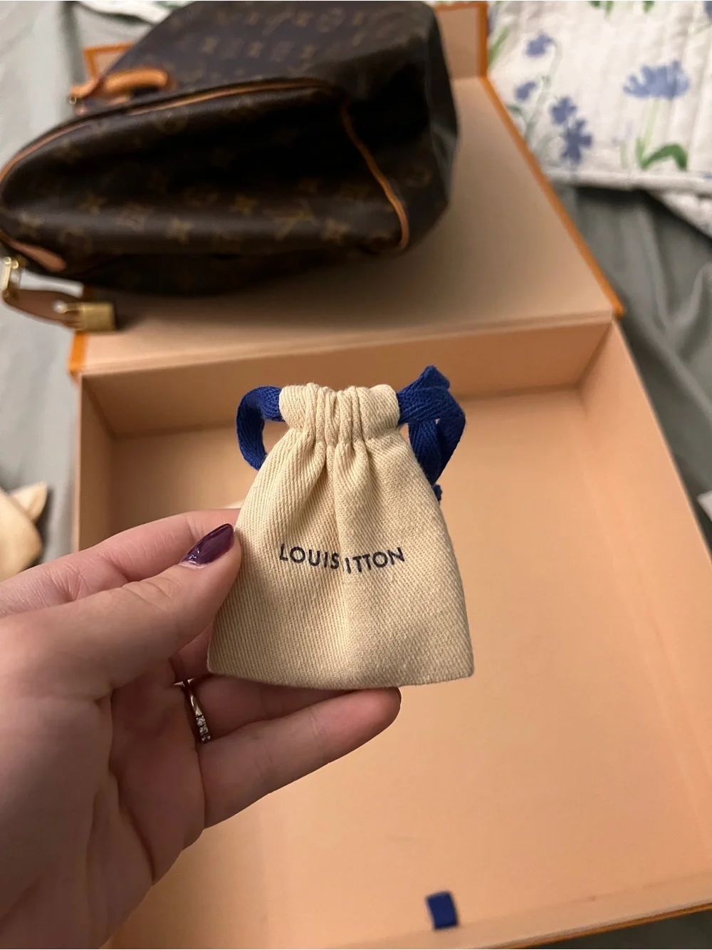 Authentic Louis Vuitton Speedy 35